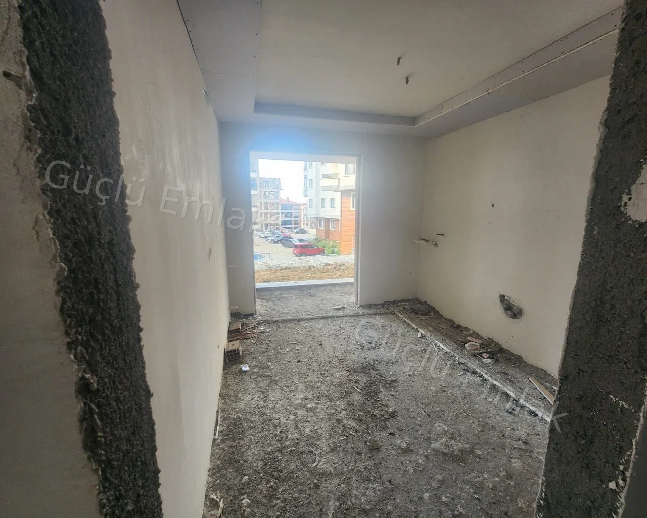 Fener Altınpark'ta Havuzlu, 2+1, Zemin Kat. FIRSAT FİYAT - 14. fotoğraf