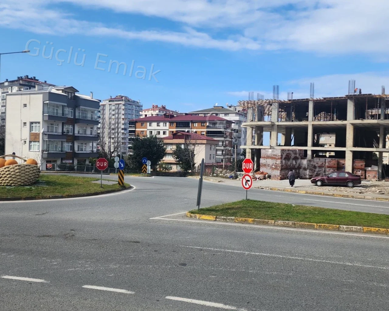 Değerli Bölge ve konumda eşsiz Dükkan 700mt2 Net. Kısa süreliğine - 28. fotoğraf
