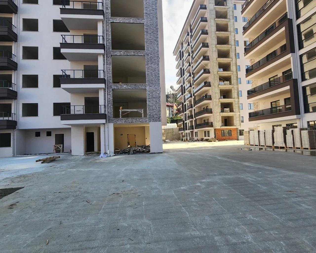 Site için tek dükkan tapulu vadeli ödeme imkanı - 6. fotoğraf