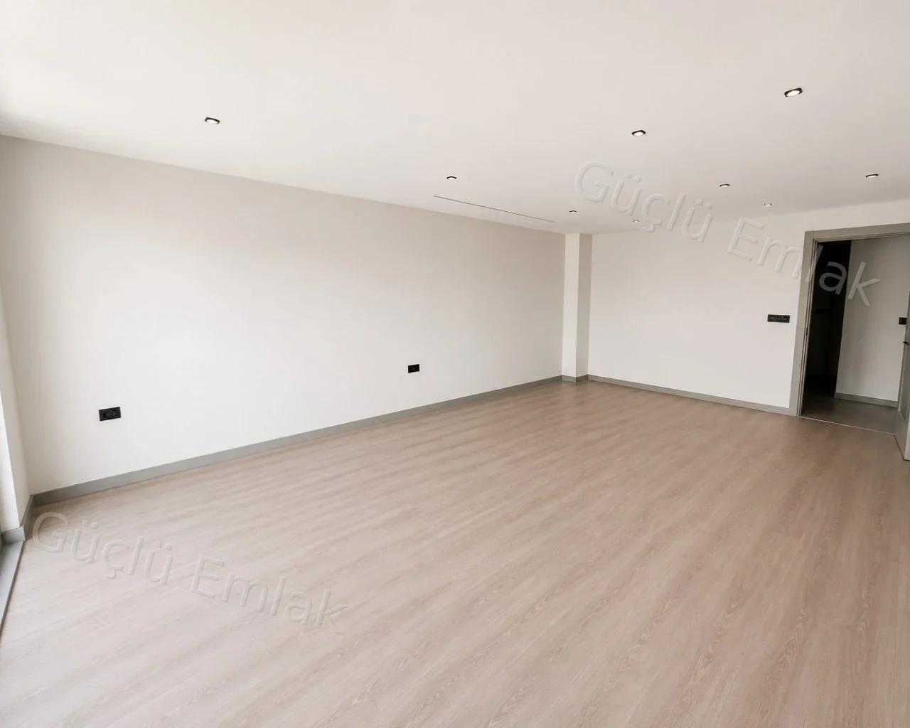 Şehrin Göbeğinde Kuyumcular SokağındaKapalı Otoparklı Lüks Daire - 7. fotoğraf